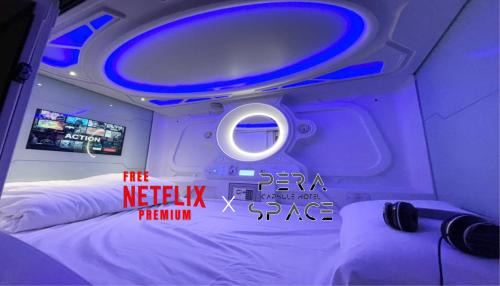 Talat Yai Hotel | PERA SPACE Capsule Hotel