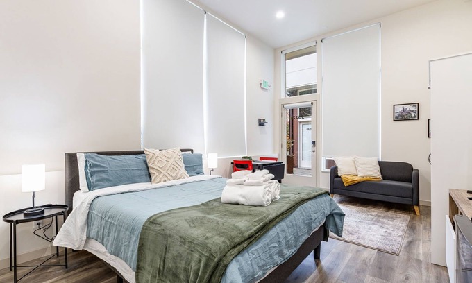 Fremont Apartment | Perch - Cozy Studio | Own Bath | Heart of Fremont
