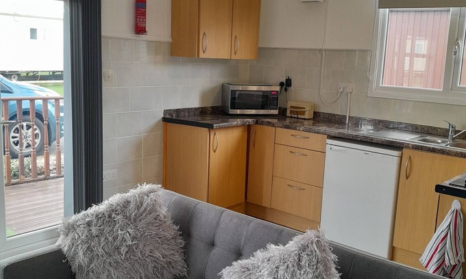 Mablethorpe Ski Chalet | Perfect Chalet to Relax in k4
