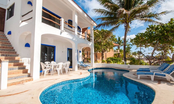 Akumal Villa | Perfect for a large group! Beachfront 7 bedroom villa with pool, AC and WiFi!