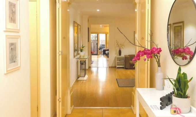 Sunshine North House | Perfect for Families & WorkCrews - Big 5Br,3 Baths