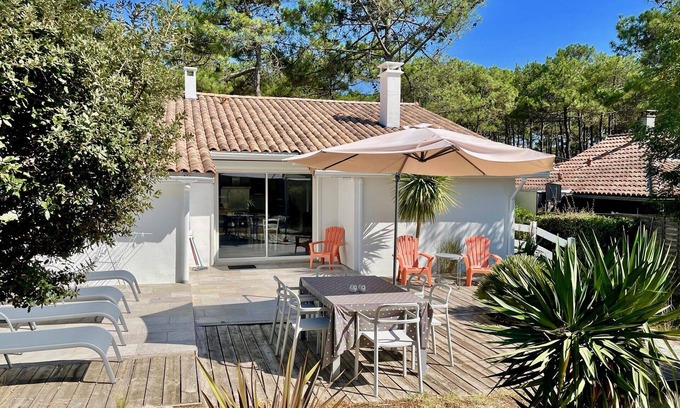 Hourtin-Plage House | Perfect holiday home in Hourtin-Plage with wifi and very close to the beach