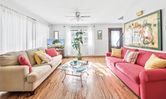 Virginia Beach House | Perfect Private Getaway Minutes to Virginia Beach!