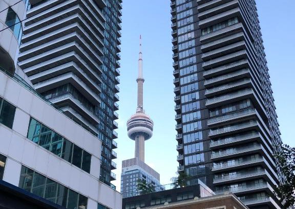Fashion District Apartment | Perfectly Located Cozy Open-Concept Condo