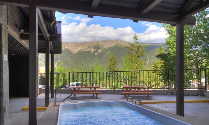 Copper Mountain Village Condo | Perfectly Located Hotel Room, Steps to American Eagle chair - Ski-In Ski-Out Property - MP518H by RedAwning