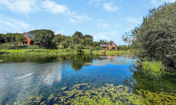Menai Bridge Ski Chalet | Perfectly positioned with panoramic views of the lake.