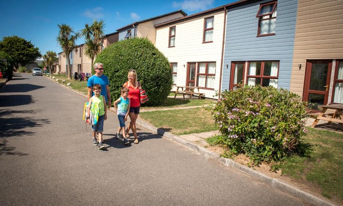St. Agnes House | Perran View Holiday Park
