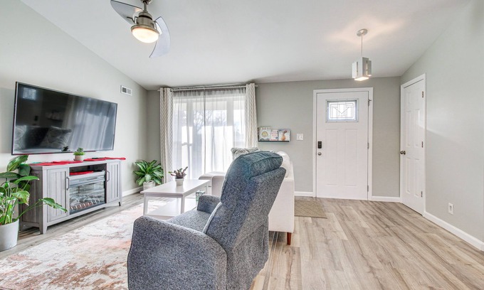 Beavercreek House | Pet-Friendly Dayton Home w/Grill, Walk to Park!