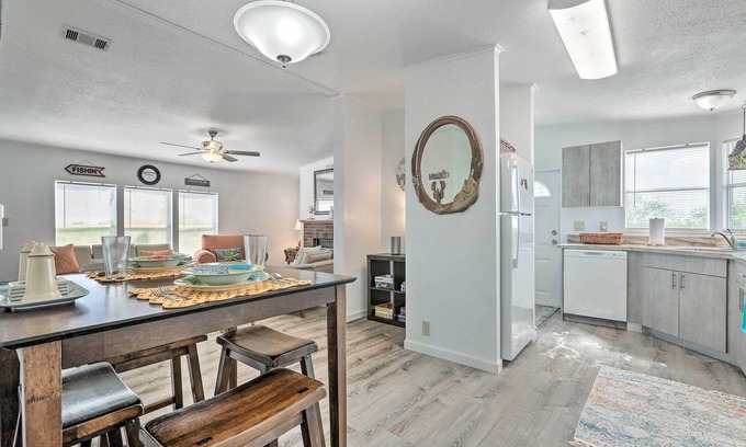 Clewiston Cottage | Pet-friendly Home: 10 Mi to Lake Okeechobee!