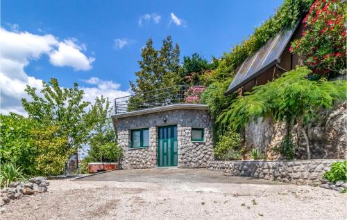 Bezjaki House | Pet Friendly Home In Marinici With Wifi