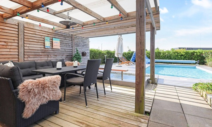 Borre House | Pet friendly home in Oksbøl