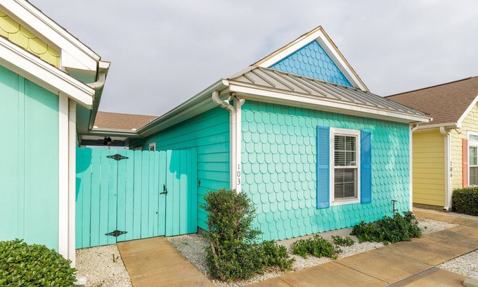 Corpus Christi Cottage | Pet-Friendly Retreat w/a Private Patio, Tropical Pool, & in a Great Location!