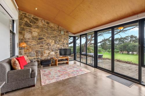 Yallingup House | Petra Olive 1