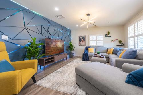 Paradise Valley Oasis House | Phoenix 4 BDR Home with Gym & Hot Tub