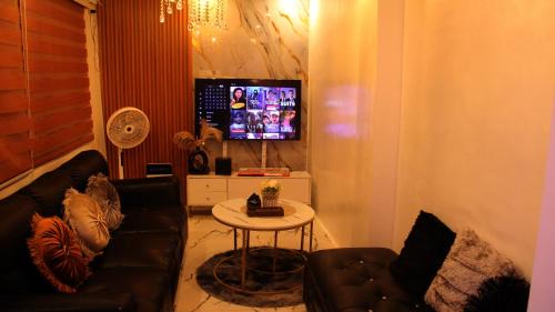 Metro Luzon Urban Beltway House | Phoenix Bliss- Fiara