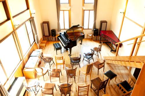 Higashimachi Ski Chalet | Piano&Stay 小西健二音楽堂～奏でる・泊まる～