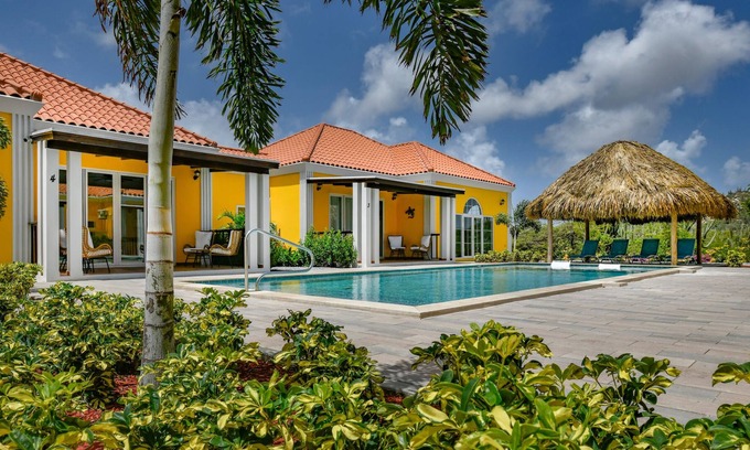Santa Cruz House | Picaron Villas 2