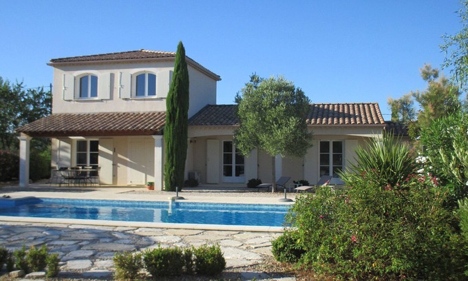 Issirac House | Pierrebrune Issirac: House/Villa - Pierrebrune-Issirac