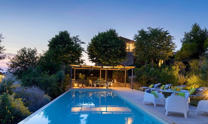Lustignano Villa | Pieve di San Giovanni 10, Emma Villas
