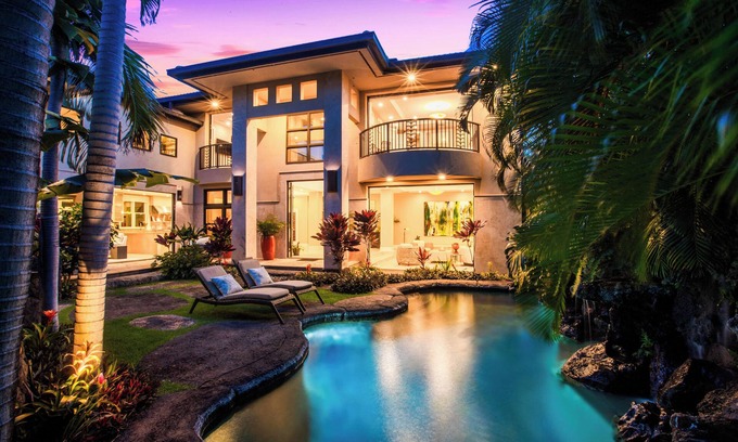 Kahala House | Pili Pono by Gather: Elegant Honolulu Retreat w/Pool & Private Oasis