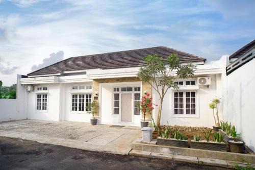 Purwokerto Villa | Pilla Villa Purwokerto