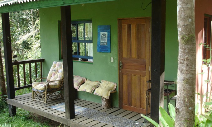 Goncalves Ski Chalet | Pindorama Site: Chalet with beautiful view.