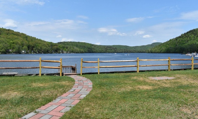 Caroga Lake House | Pine Lake Park Vacation Home