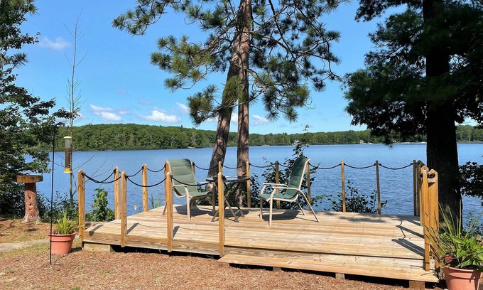 Interlochen Cabin | Pine Ridge Resort Cabin on Bass Lake w/Dock!