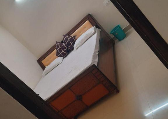 Kumarhatti Hotel | Pine valley home stay