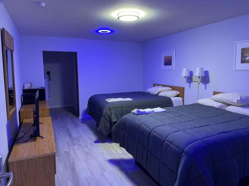 Spruce Pine Hotel | PINE VALLEY MOTEL
