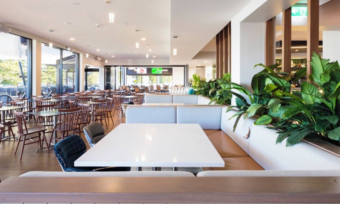 Speers Point Hotel | Pippi's At The Point