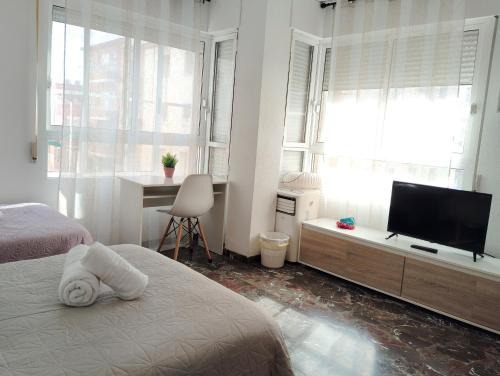 Jaen House | Piso compartido DELYRENT, zona CorteInglés Nogales 25