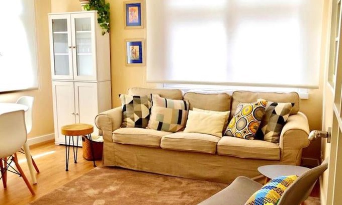 La Coruna Apartment | Piso Riazor 4 habitaciones