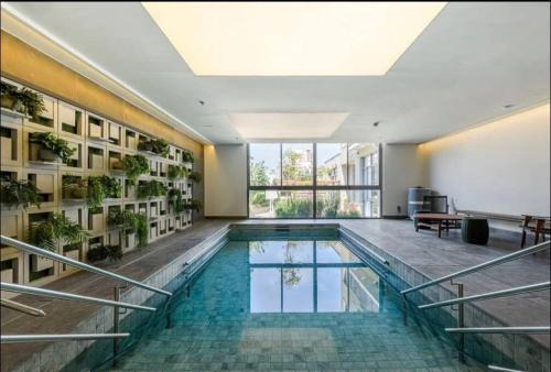 Petropolis Apartment | Plato Vintage