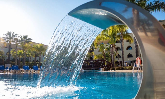Punta del Moral Hotel | Playamarina