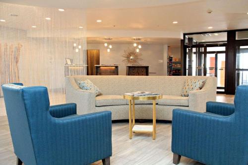 Globeville Hotel | Plaza Hotel Denver Central