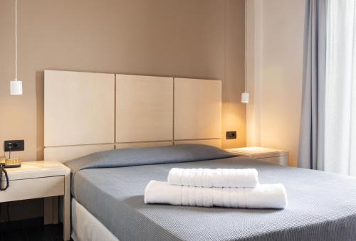 Loutraki-Agioi Theodoroi Hotel | Plaza Hotel