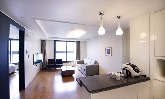 Haeundae Apartment | Plea De Blanc