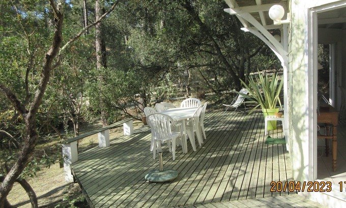 Carcans Ski Chalet | Pleasant chalet between lake, forest and ocean.