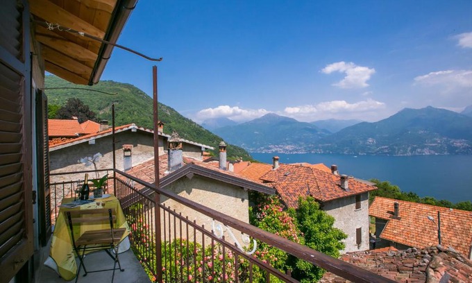 Naggio House | Plesio Rustico Panoramica