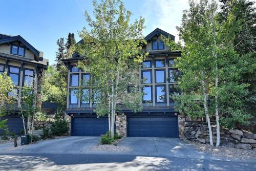 Deer Valley House | PO670 Mountain Crest Retreat