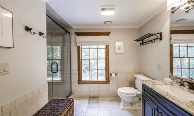 Mountainhome Cottage | Pocono Cottage