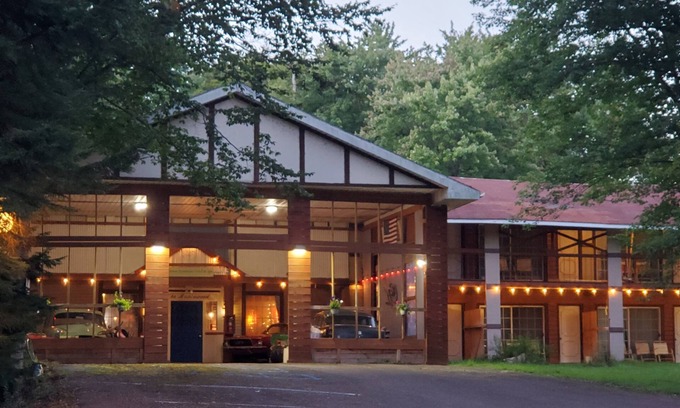 Gouldsboro Hotel | Pocono Mountains Hotel and Spa