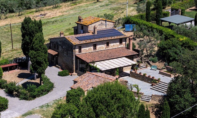 Volterra House | Podere Casalino - Luxury Italian Villa with pool and AMAZING views