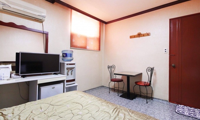Pohang Hotel | Pohang Jukdo Market Mosu