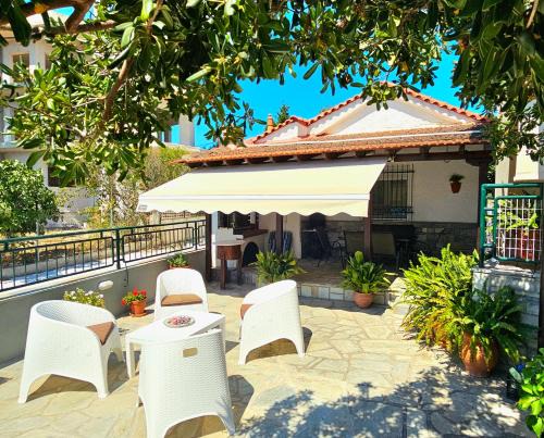 Volos House | Polianthi Seaside House
