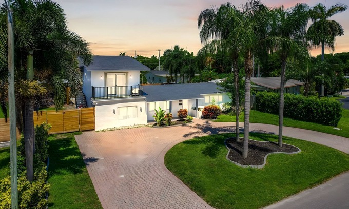 Harbor Village House | Pompano Gem < 1 mi to Beach & 12 Pickleball courts