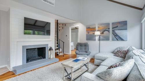 Night Heron House | Pool and Beach Access, Lagoon Views, Bikes