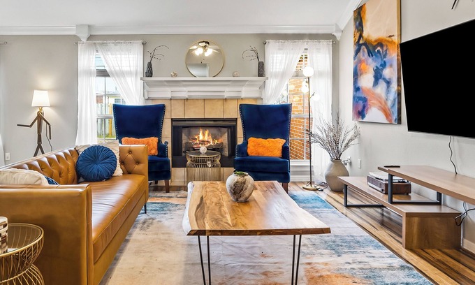 Bentonville House | Pool, ping-pong and foosball tables! Kid, bike, dog & work friendly.