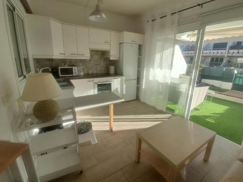 El Medano Apartment | Pool Terrace